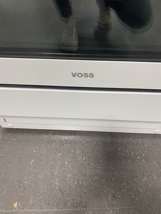 Свободностояща печка VOSS Electrolux