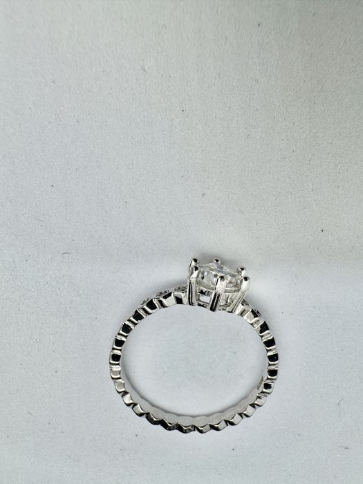 Сребърен пръстен с мойсанит (Диамант) 1 карат