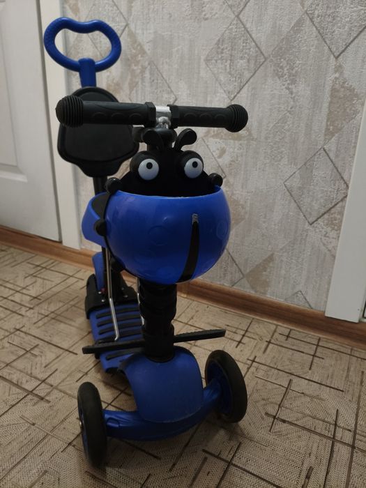 Продам детский самокат 3 в 1