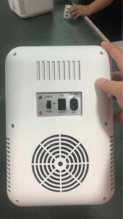 Холодильник для косметики оптом и в розницу