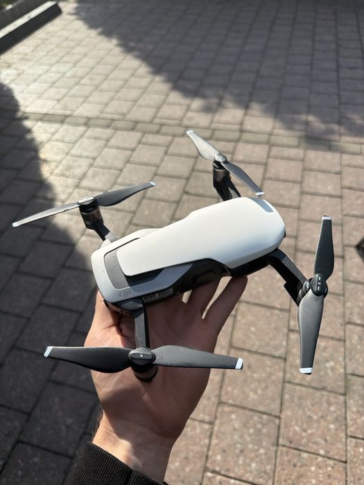 Дрон Dji mavic air