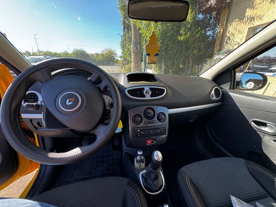 RENAULT Clio 2012 — imagine 4