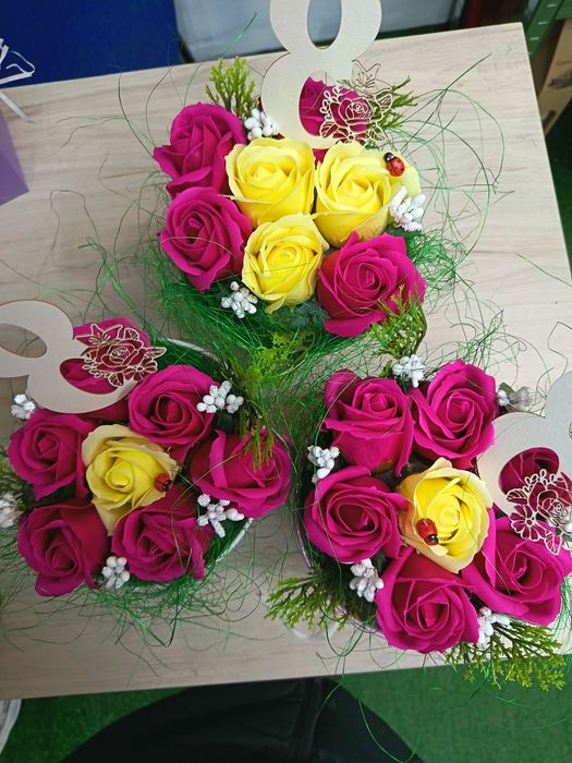 Подаръчета от сапунени рози