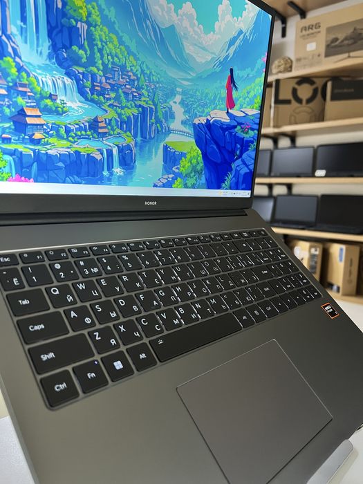 Honor MagicBook X16 | Ryzen 7 8845HS