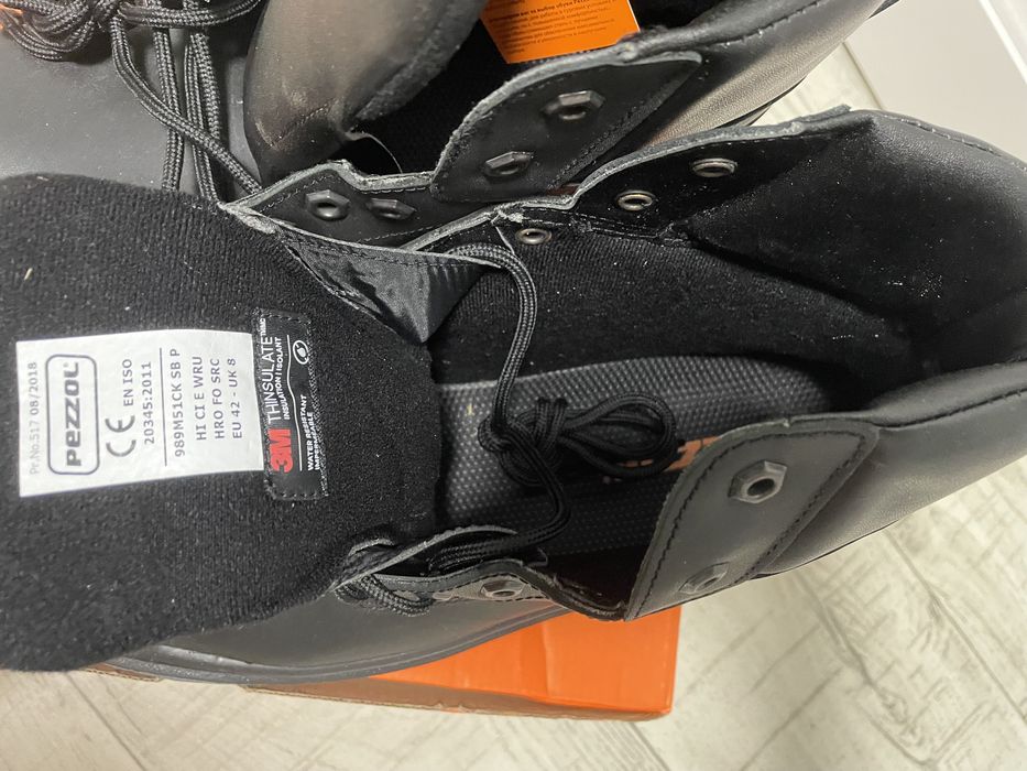 Новые специальные рабочие ботинки 42 размер термо