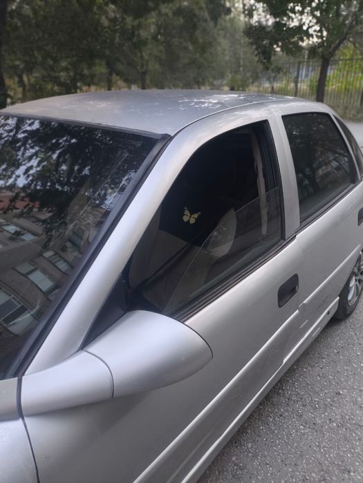 Продам Opel ушастик