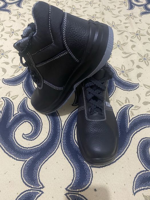 Спец аяк киым сатылады