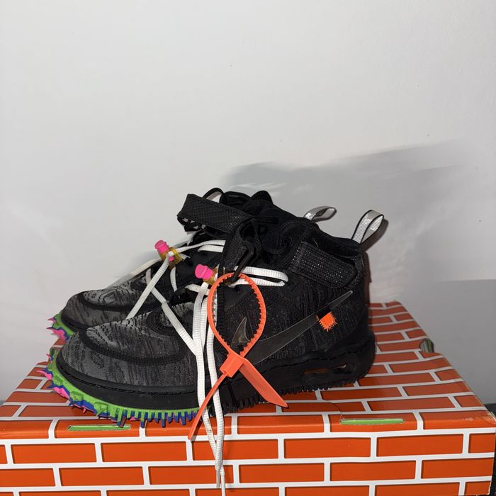 Off-White x Nike Air Force 1 Mid "Black"