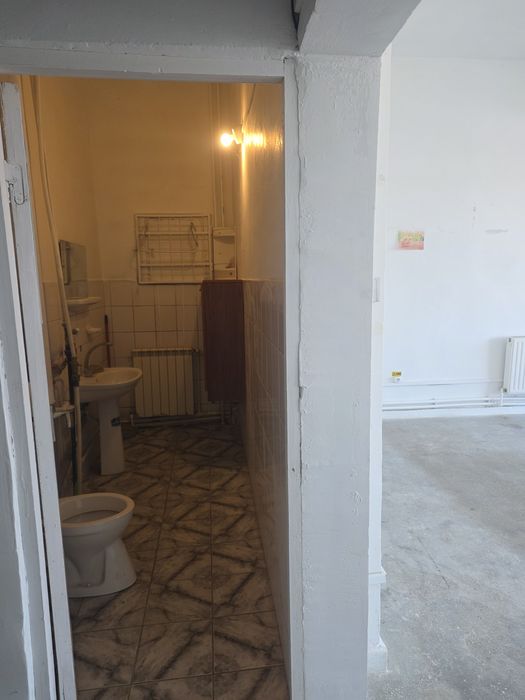 Închiriez spațiu comercial ultracentral