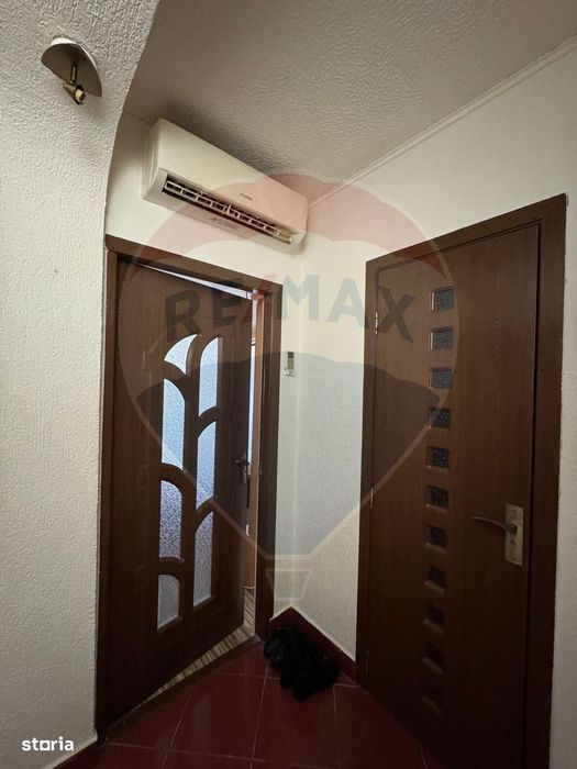Apt. 2 camere cu centrala proprie -Vladimirescu Centru