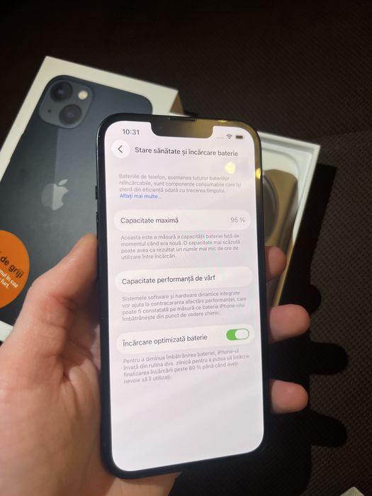 iPhone 13 95% sanatatea bateriei