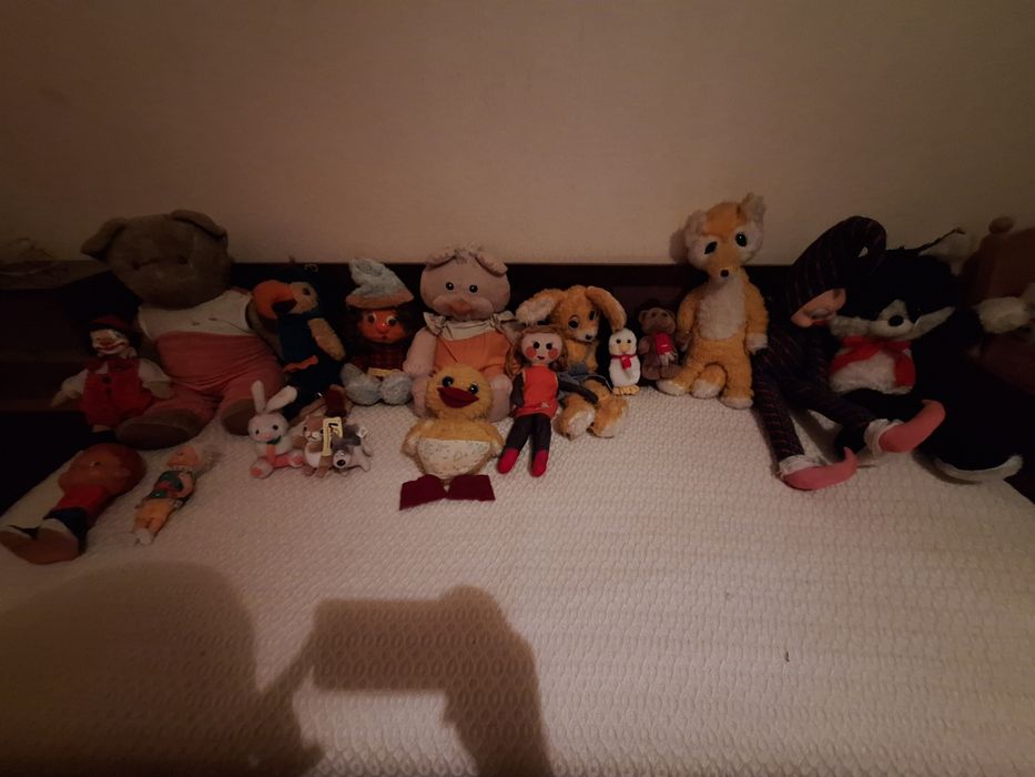 Стари плюшени играчки