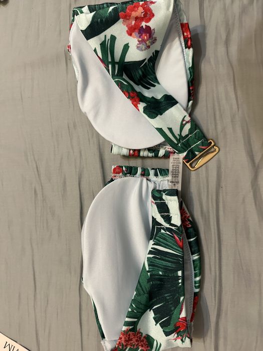 Sutien costum baie Victoria’s Secret