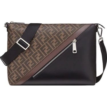 Fendi чанта клъч през рано