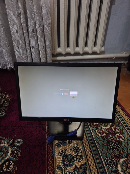 Monytor 22 LG led
