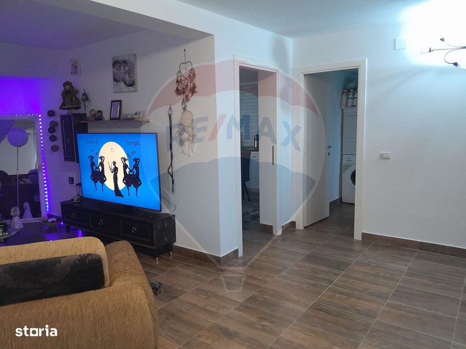 Casă / Vilă cu 4 camere de vânzare Curtea de Arges