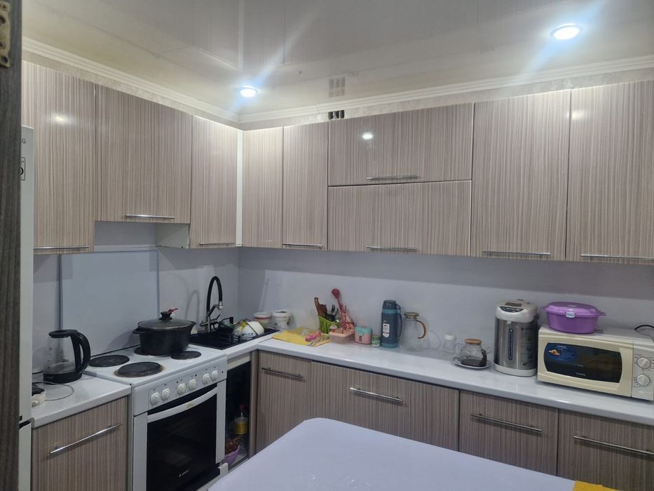 Сейфуллина 32, 3кв