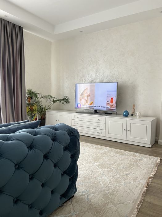 Inchiriez Ap 2 camere cosmopolis
