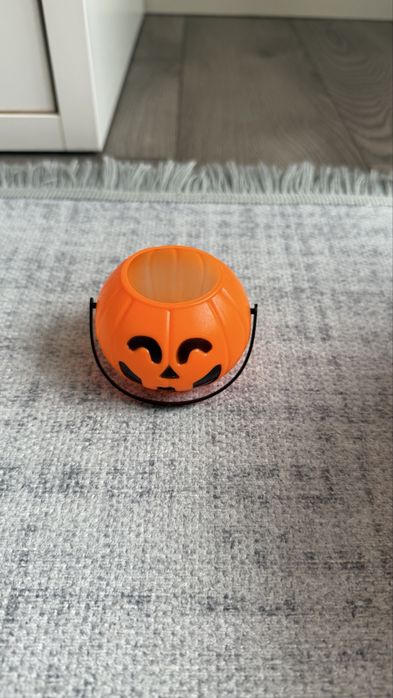 Продается игрушка тыква