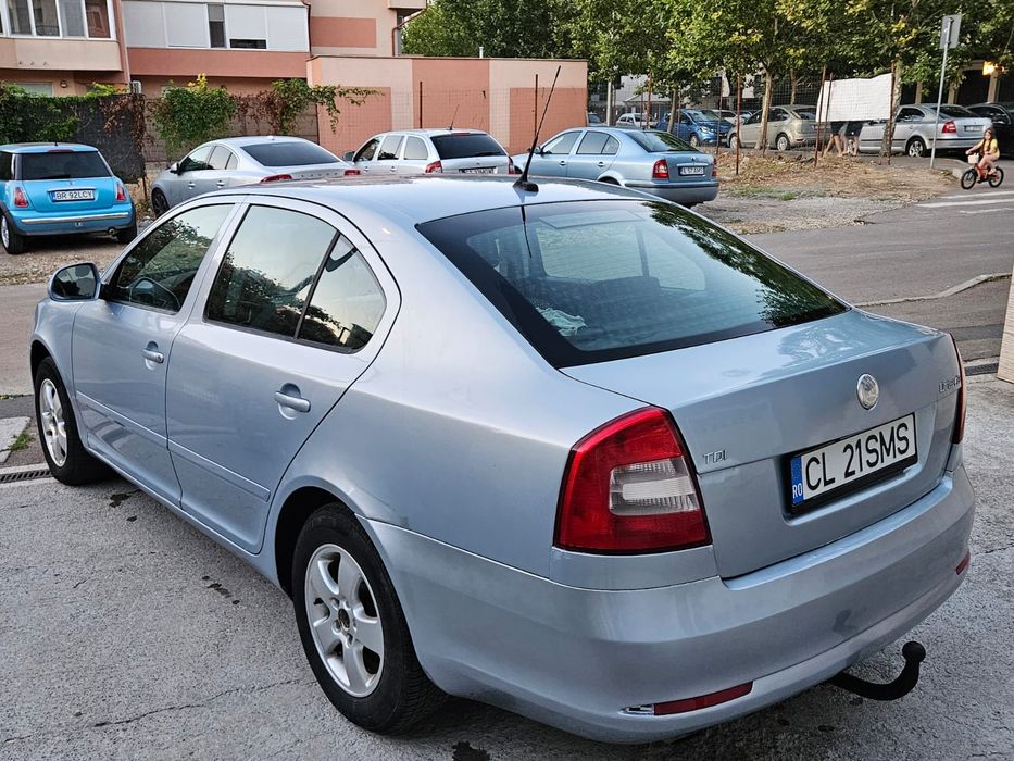 SKODA Octavia 2011 — imagine 4