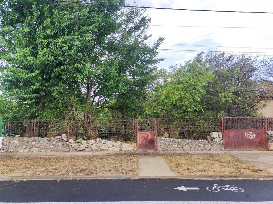 Teren intravilan Corbu 1.157 mp, front stradal 14 m, strada principală