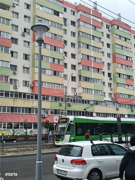 Apartament cu 3 camere-Bloc reabilitat-Teius-Stradal-Mobilat si utilat — fotografia 1