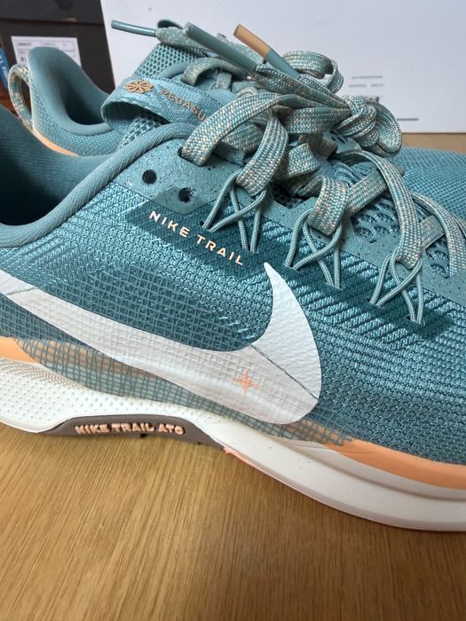 Nike marimea 36,5 noi