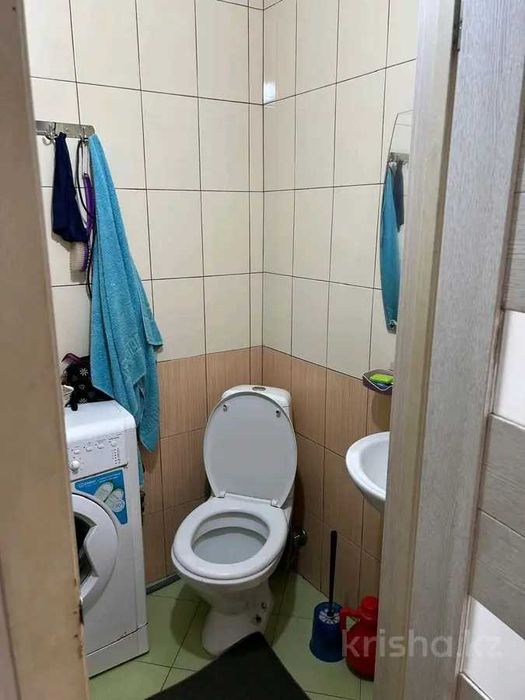 Продам отдельный дом в общем дворе