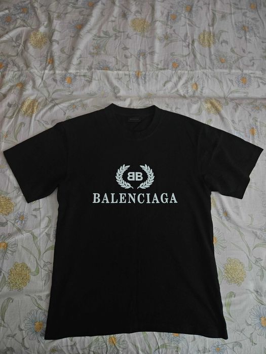 Tricou Balenciaga