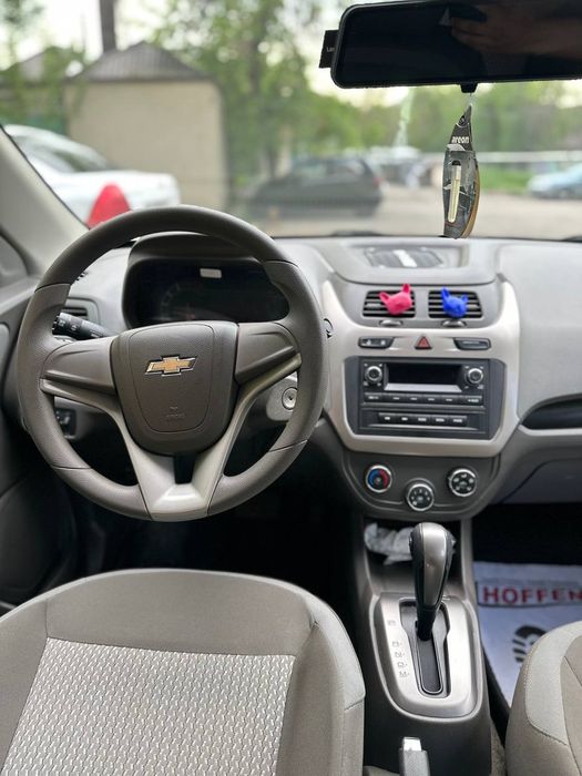 Продается Chevrolet Cobalt 4 поз