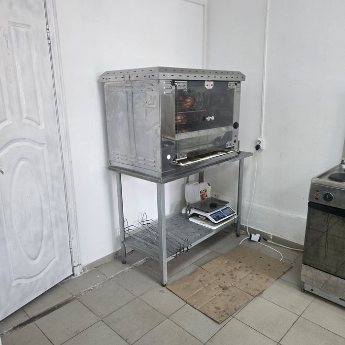 Продам гриль, столы,раковина