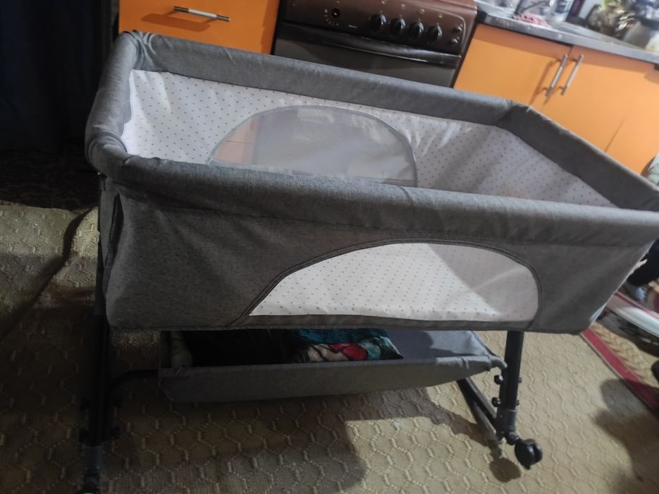 Кроватка детская