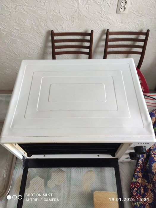 Продам настольную электропечь Artel  MD-3216