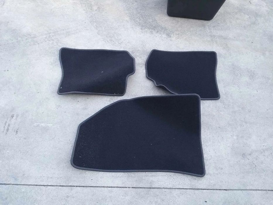 Set covorase ford fiesta 5 1366182 5s6j130a88ba