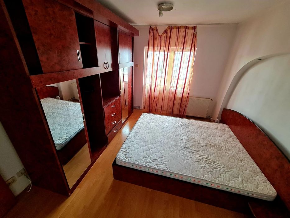 Per fizică/ 3 camere decomandat 74 m/ Nicolina 2 Lidl/ bloc pe cadre