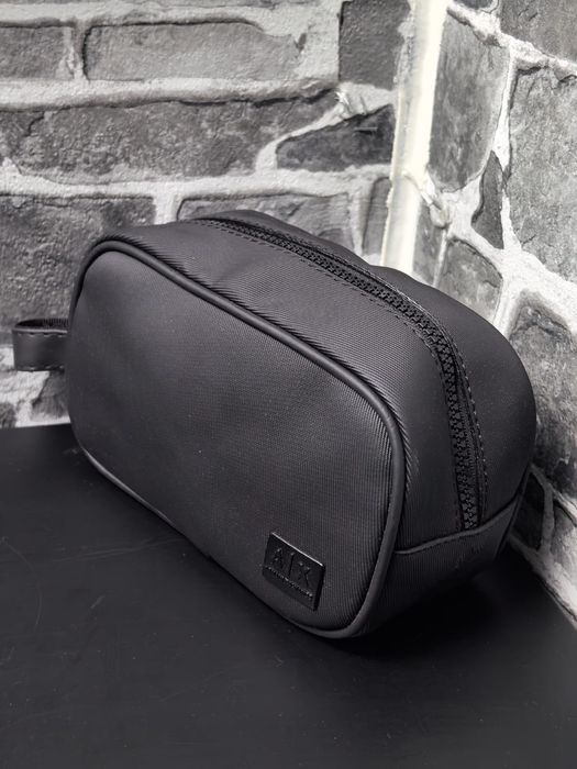Emporio Armani чанта тип несесер