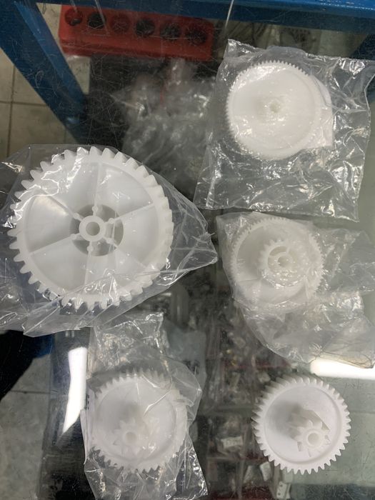 Pinion ORIGINAL  roata dintata masina tocat robot carne orice model