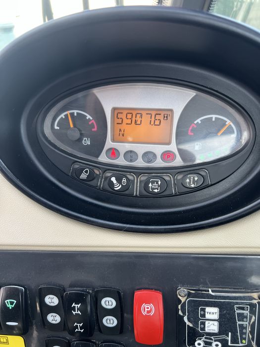 Incarcator telescopic Massey Ferguson TH7038 /Bobcat