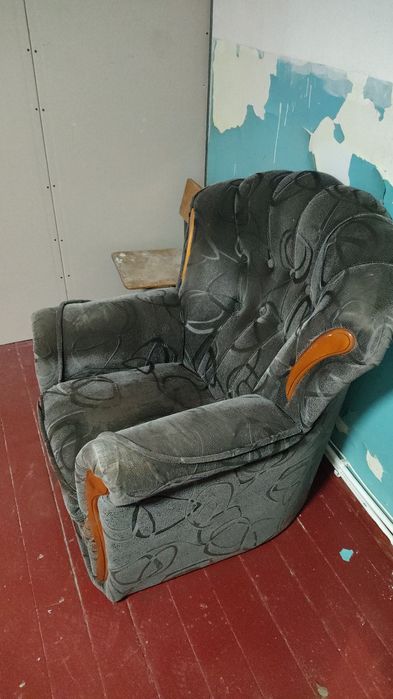 Отдам кресло даром