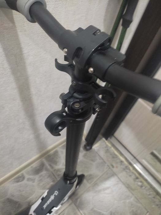 Самокат не трюковой