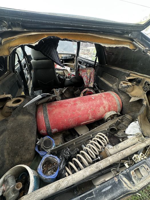 Каробка ваз 2113 и остольные запчасти