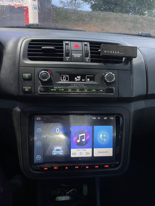 Skoda fabia 2011