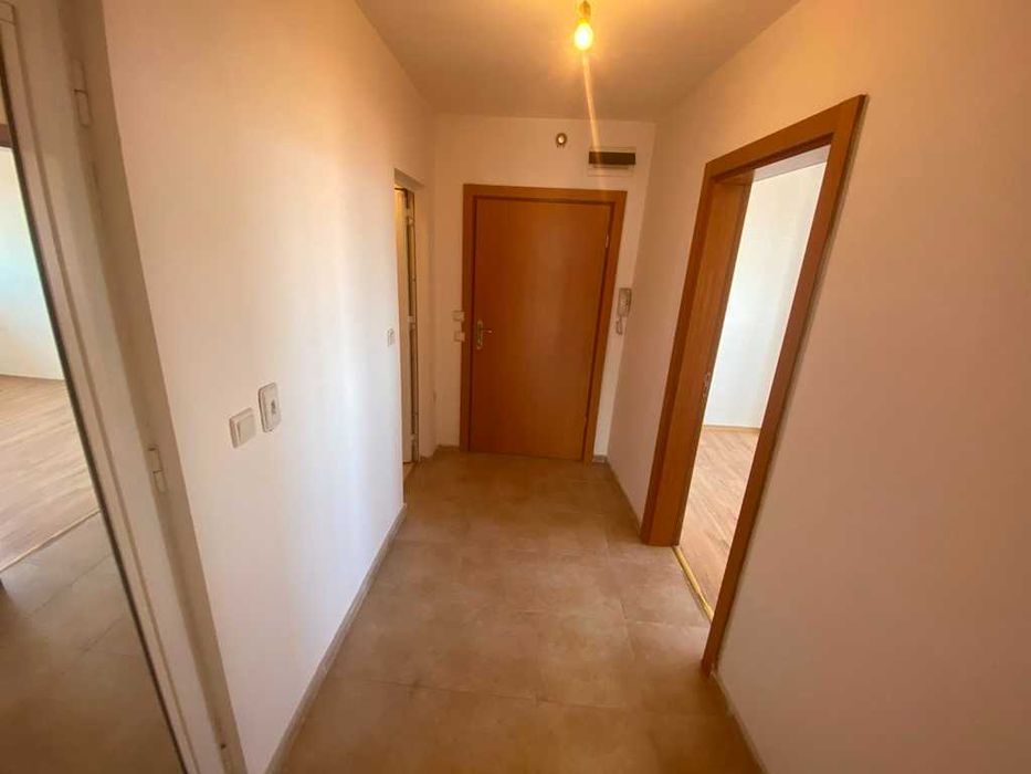 Продава се Многостаен апартамент в Разлог - 240 кв.м за 563 €/кв.м - Снимка #7