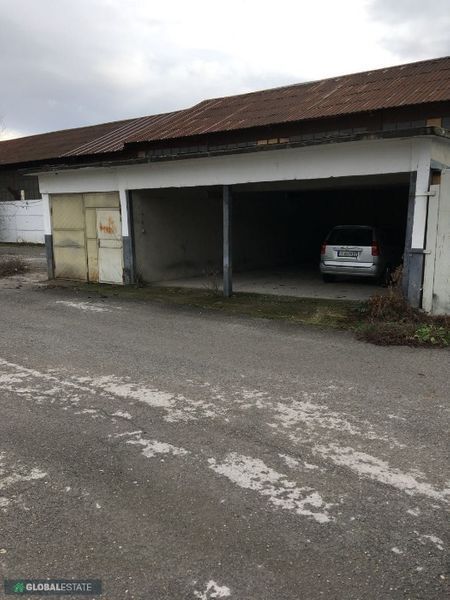 Продава се Промишлена сграда в Търговище, Център - 490 кв.м за 143 €/кв.м - Снимка #4