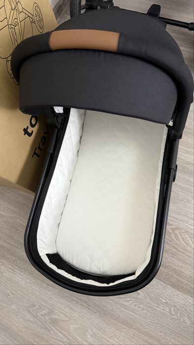 Коляска прогулочная 2в1