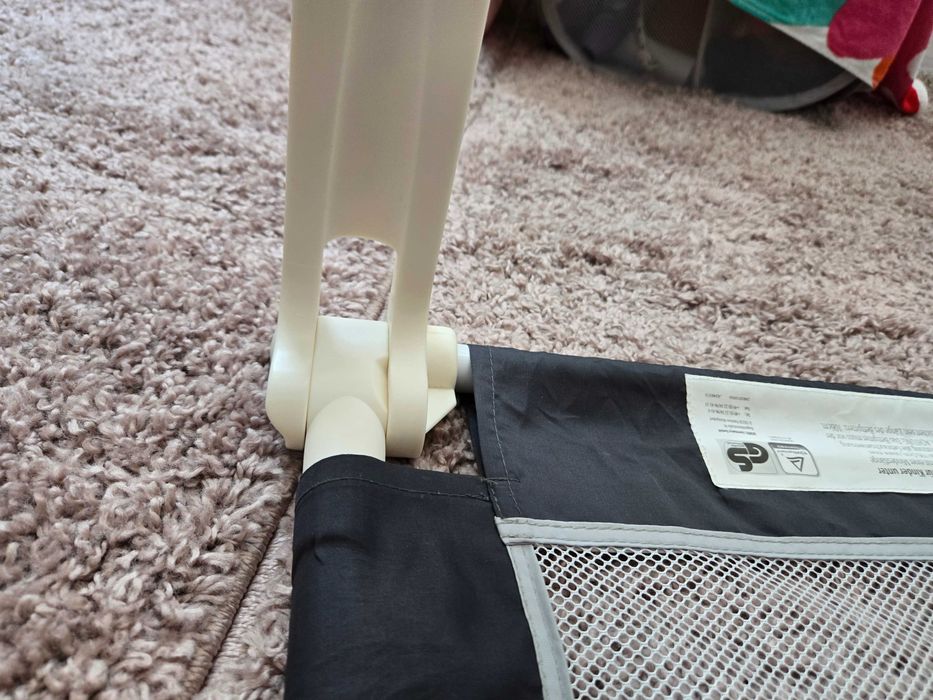 Safety First преграда легло