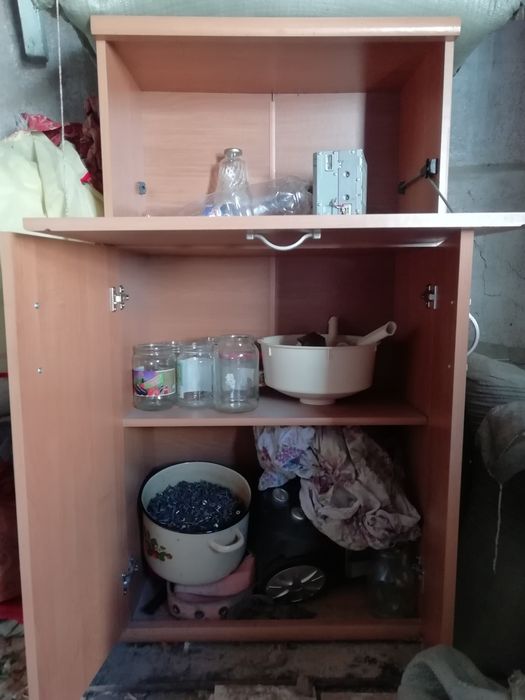 Продаётся шкаф можно для балкона