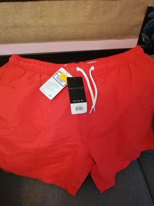 Мъжки къси панталони.