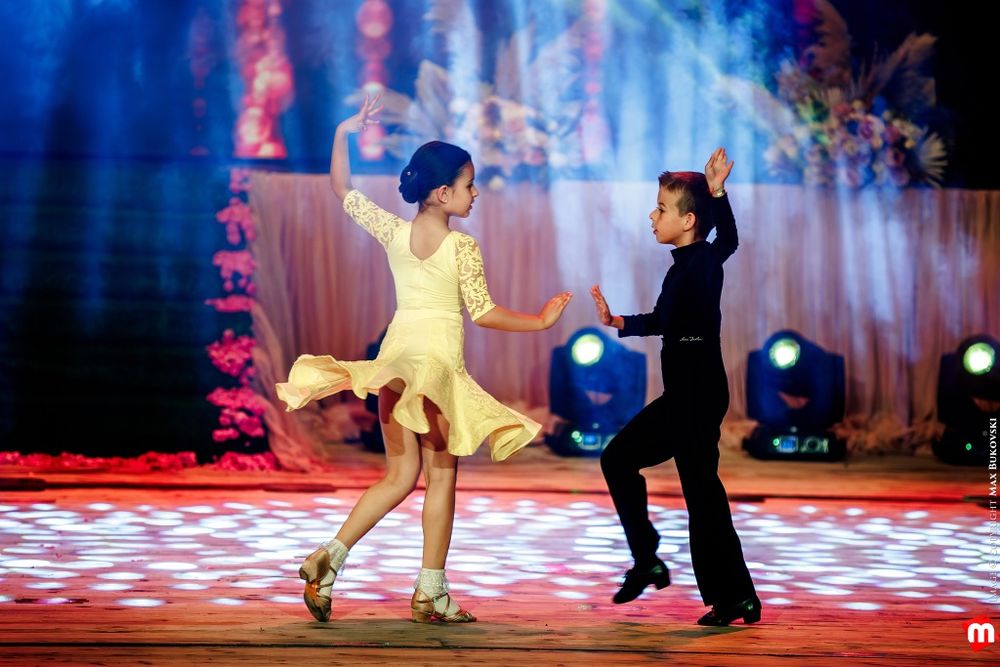 Рокля за латино танци