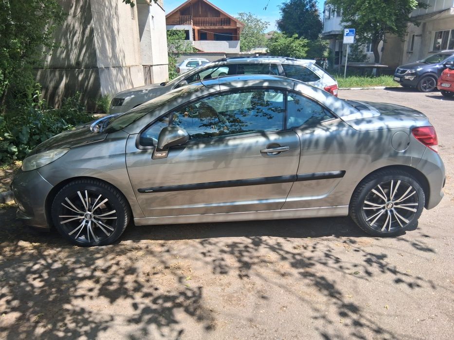 Vand peugeot 207 cc 1.6 benzina